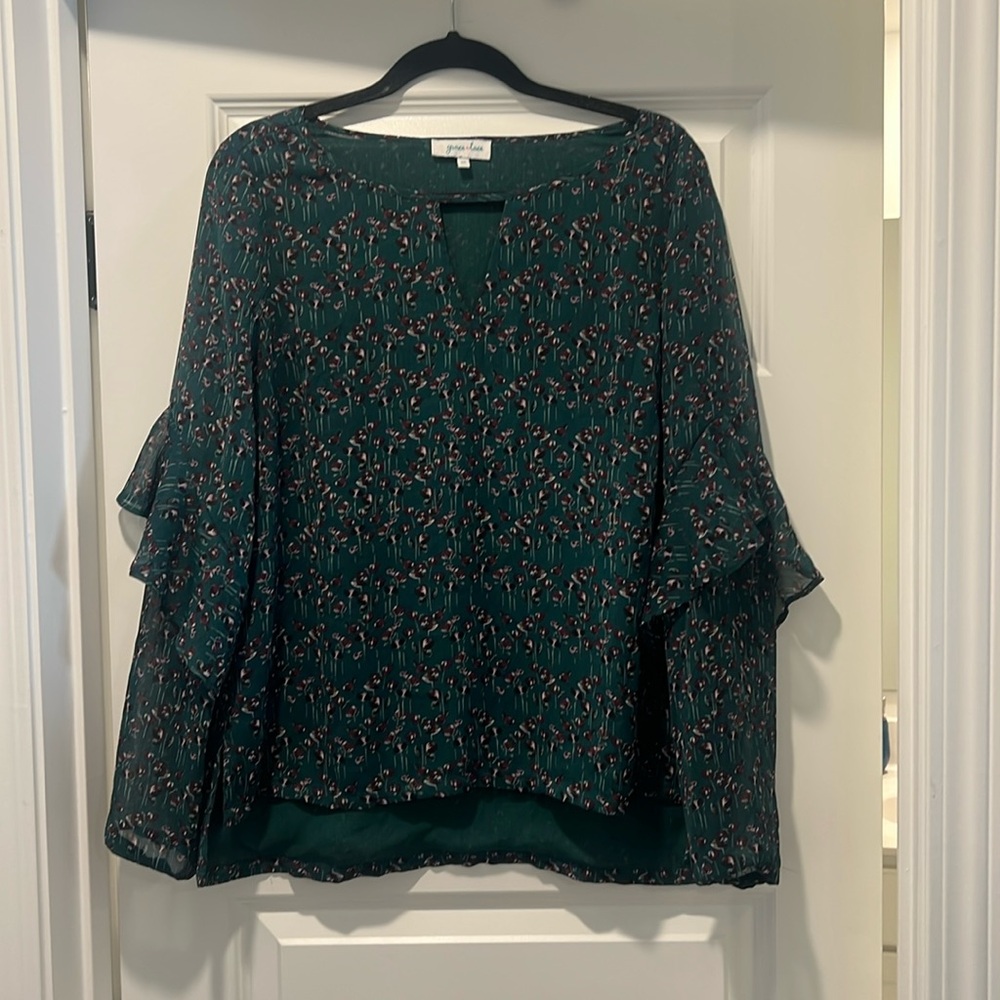 Medium grace and lace blouse